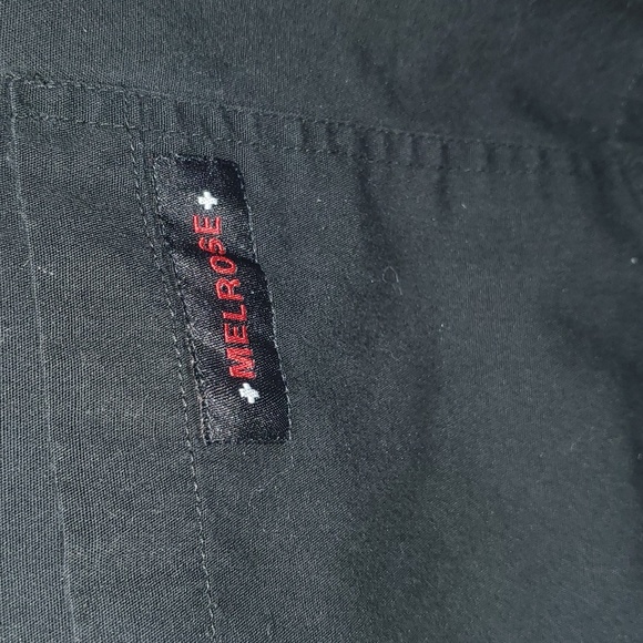 Scrub Top - Picture 2 of 3